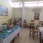 Hotel Inomaos 2*