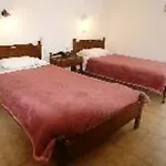 Hotel Inomaos 2*