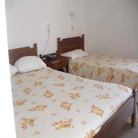Hotel Inomaos 2*