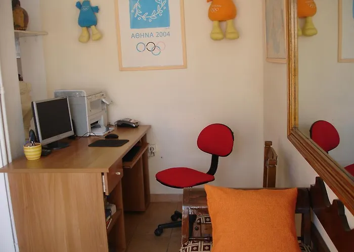 Inomaos Отель 2*